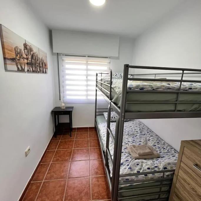 Appartement Apartman Los Cristianos-Cristimar à Los Cristianos  Extérieur photo