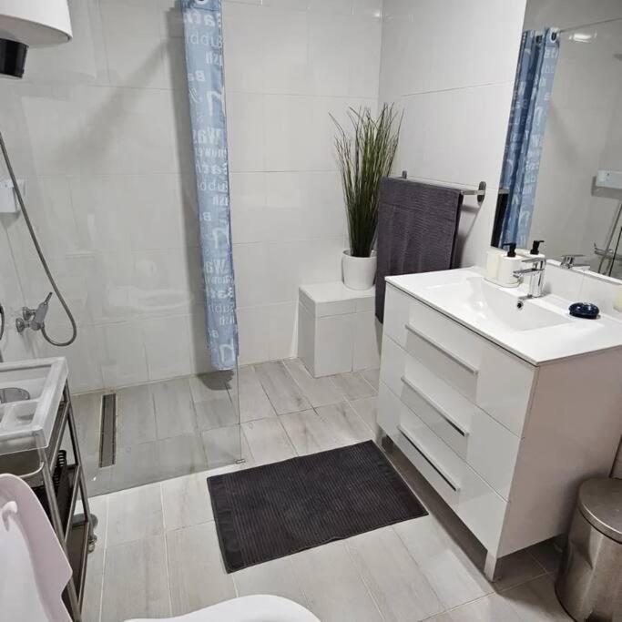 Appartement Apartman Los Cristianos-Cristimar à Los Cristianos  Extérieur photo